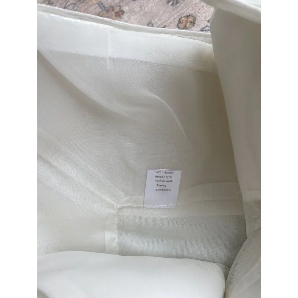 Sheer Elegance Ivory Shimmer Edging Table Cloth